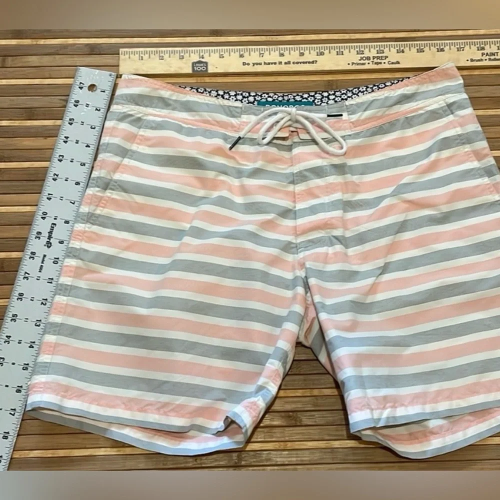 Men's Bonobos Swim Trunks Boardshorts Striped Size 32 Nautical Coastal Vacation